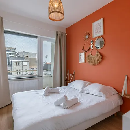 Modern With Balcony Near Center